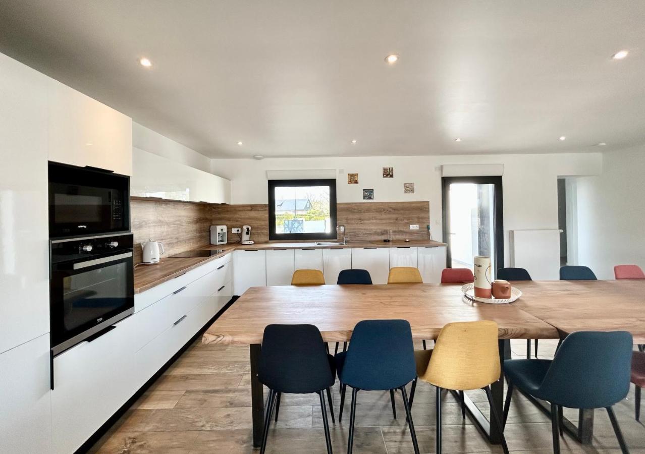 Superbe Villa Tout Confort Avec Piscine Chauffee Er Couverte Et Spa A 2 Pas De La Plage Fouesnant Exteriör bild
