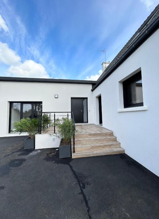 Superbe Villa Tout Confort Avec Piscine Chauffee Er Couverte Et Spa A 2 Pas De La Plage Fouesnant Exteriör bild