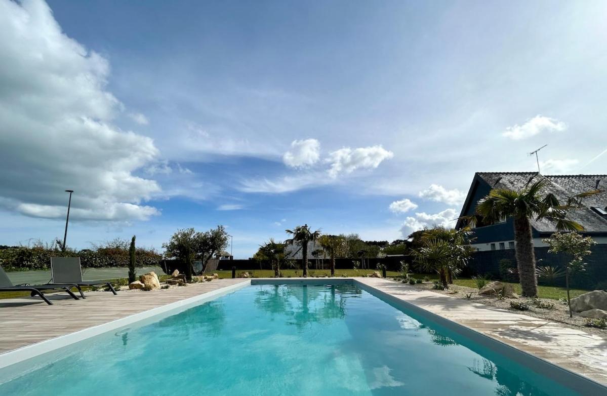 Superbe Villa Tout Confort Avec Piscine Chauffee Er Couverte Et Spa A 2 Pas De La Plage Fouesnant Exteriör bild