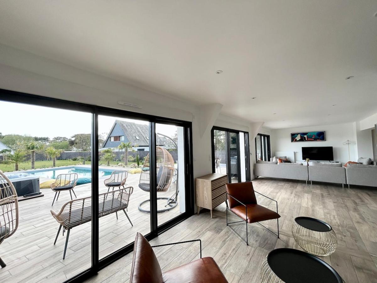 Superbe Villa Tout Confort Avec Piscine Chauffee Er Couverte Et Spa A 2 Pas De La Plage Fouesnant Exteriör bild