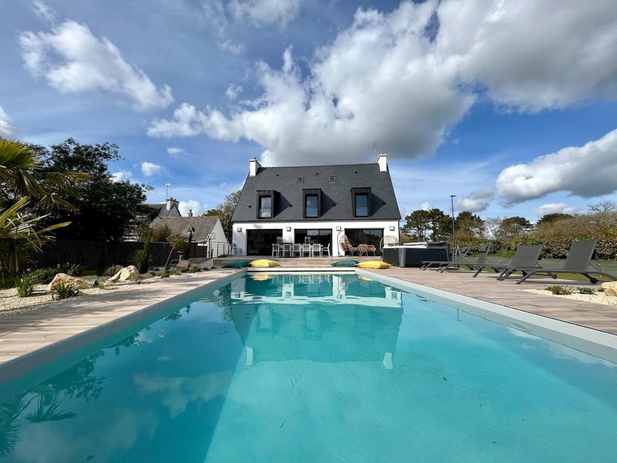 Superbe Villa Tout Confort Avec Piscine Chauffee Er Couverte Et Spa A 2 Pas De La Plage Fouesnant Exteriör bild